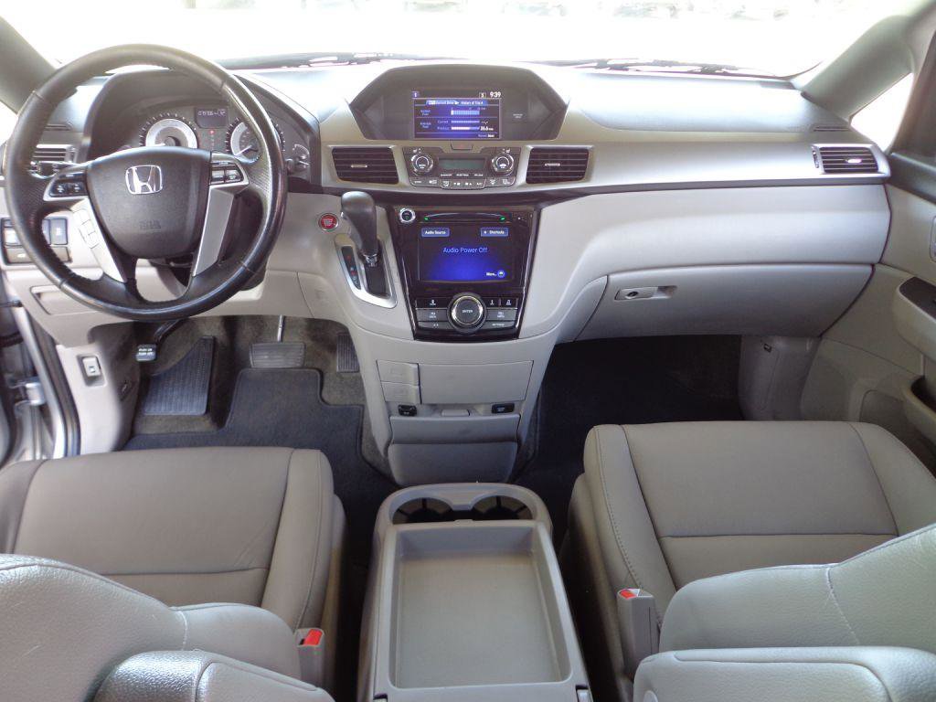 Used 2017 Honda Odyssey EX-L image 24