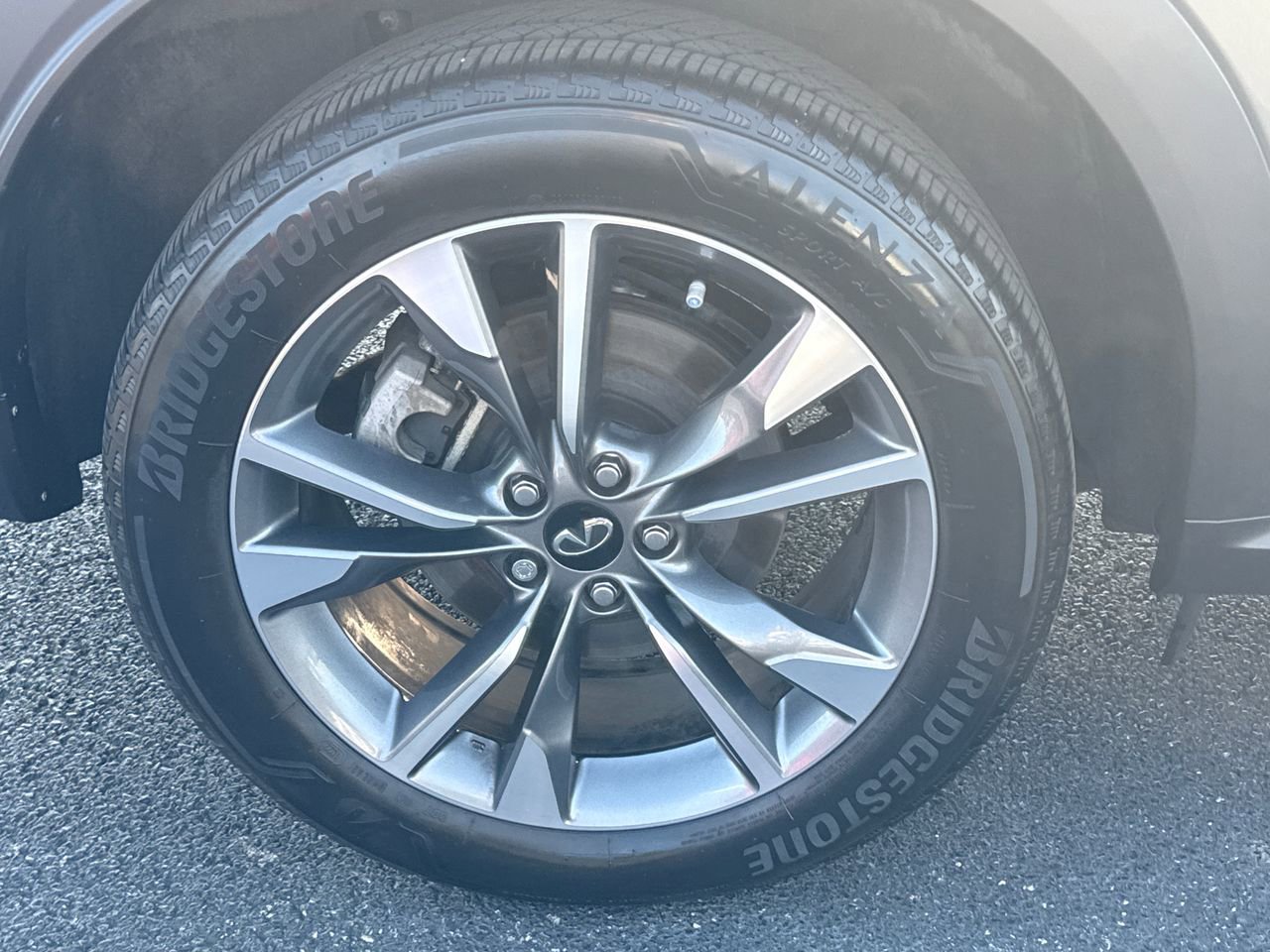 Used 2022 INFINITI QX60 Luxe image 9