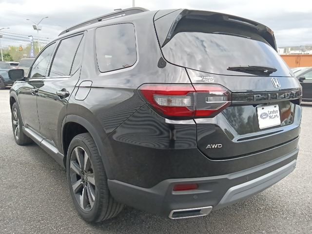 Used 2023 Honda Pilot Elite image 5