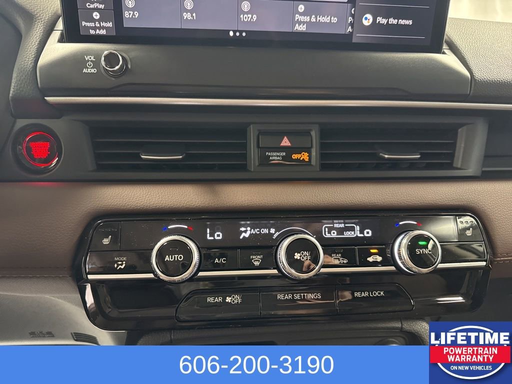 New 2026 Honda Pilot Touring image 22