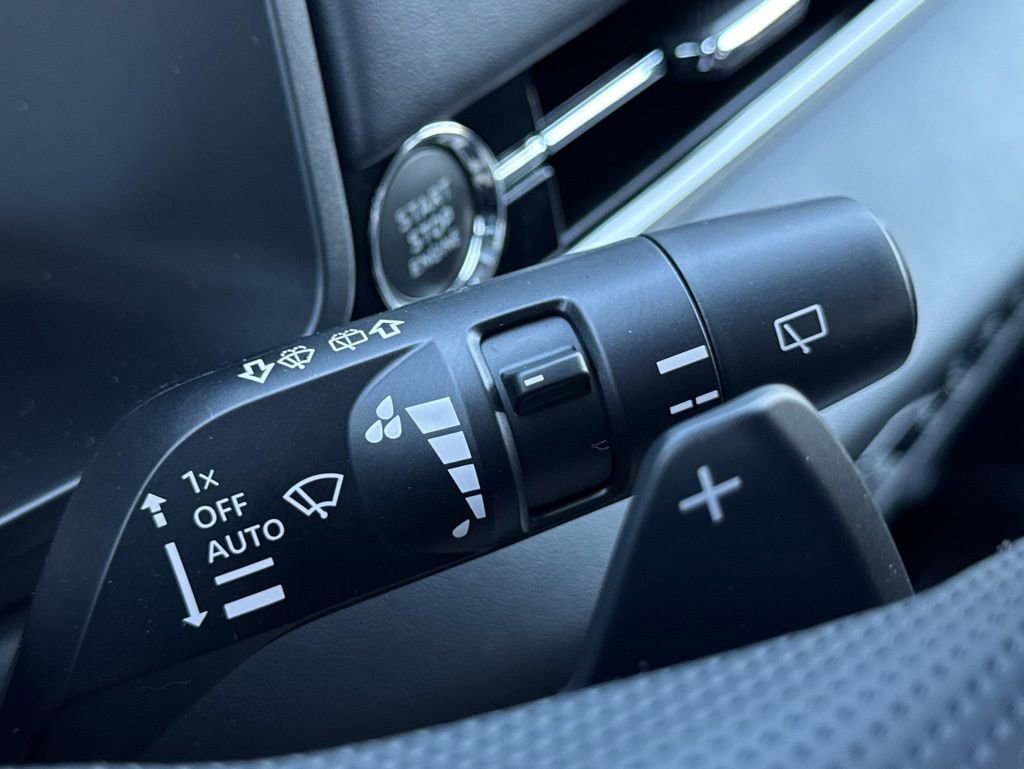 New 2026 Mitsubishi Outlander LE FWD image 10