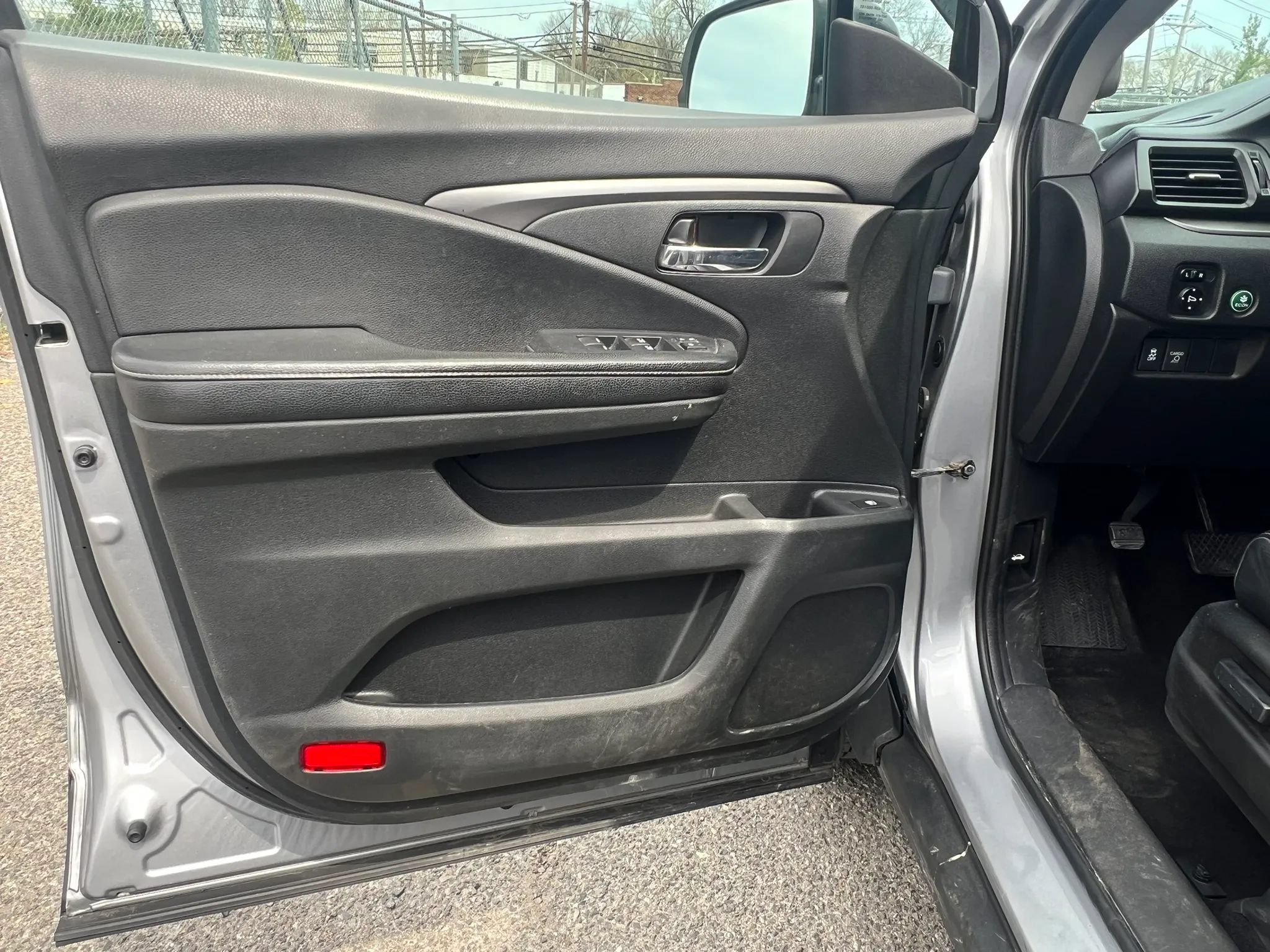 Used 2019 Honda Ridgeline RTL image 11