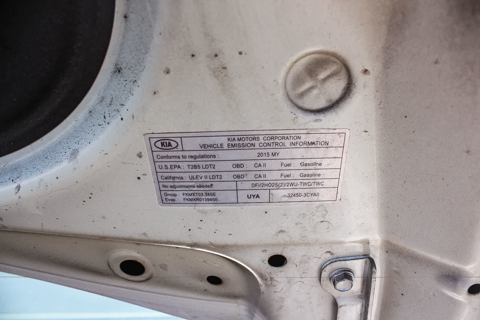 Used 2015 Kia Sedona SX FWD image 34