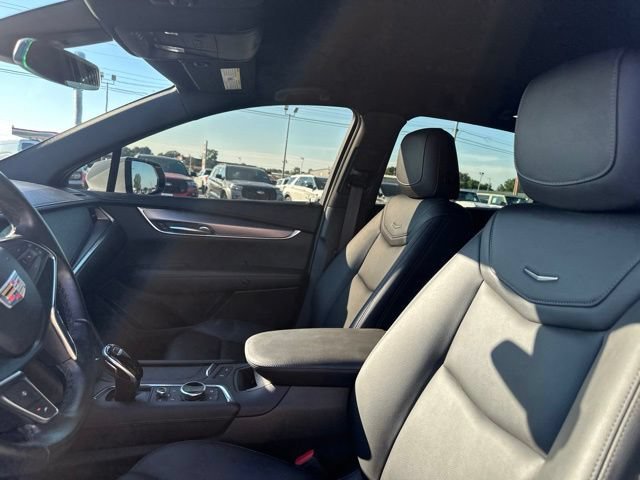 Used 2022 Cadillac XT5 Luxury AWD/4WD image 35