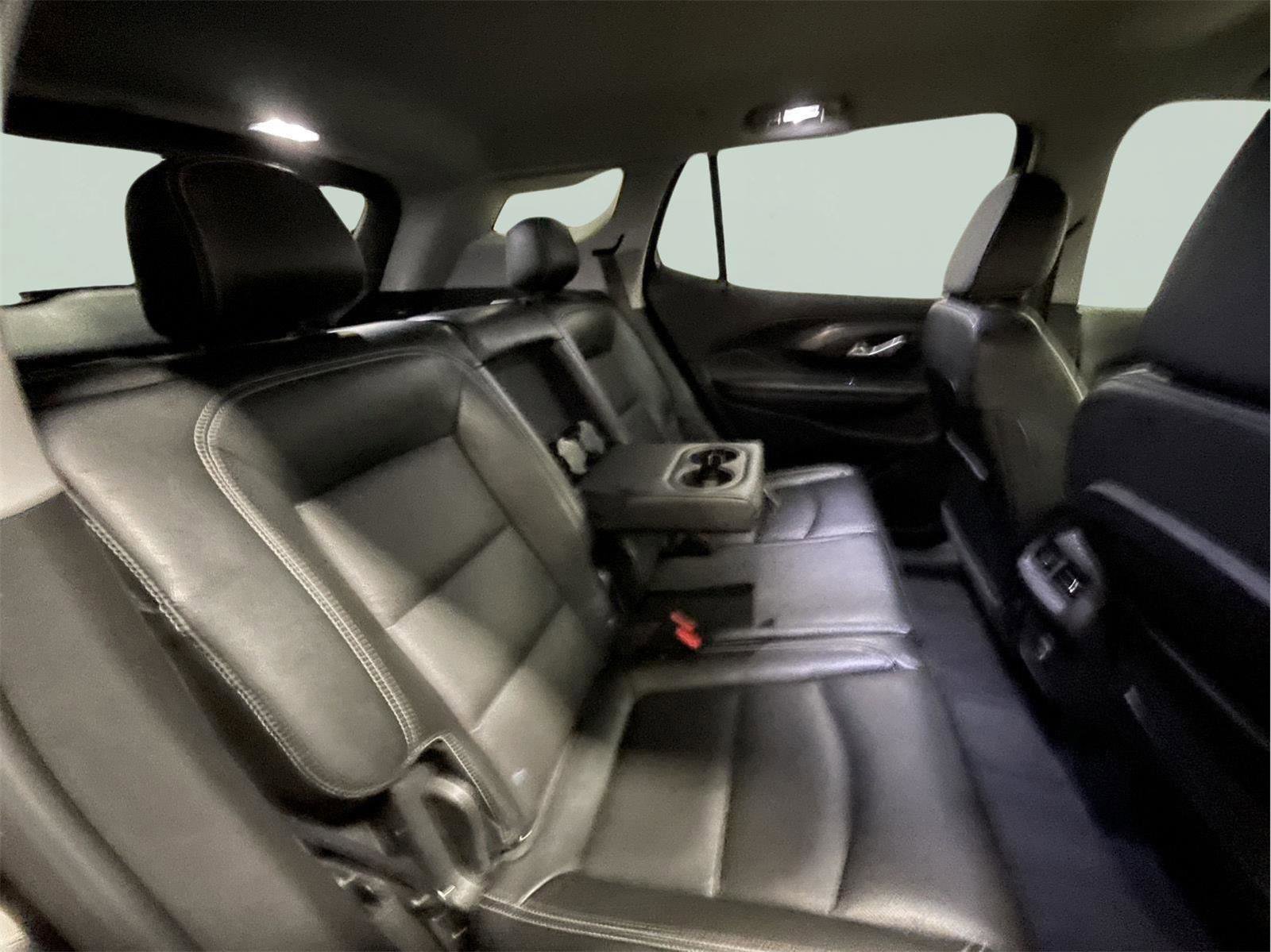 Used 2023 GMC Terrain SLT w/ LPO, Floor Liner Package image 20