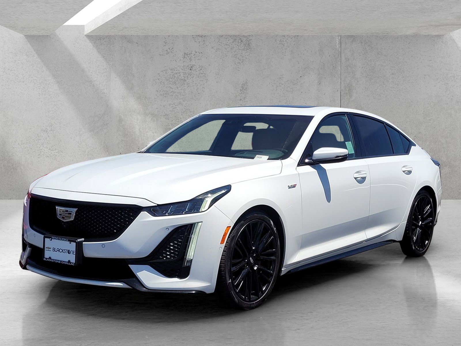 Used 2020 Cadillac CT5 V w/ Platinum Package RWD image 8