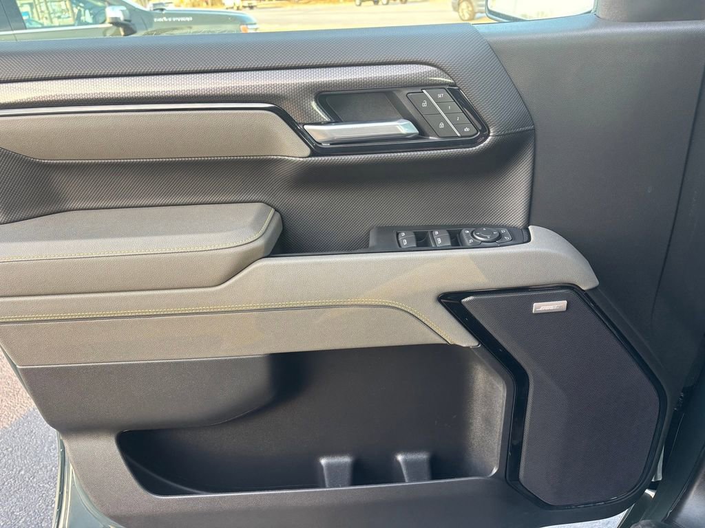 Certified 2025 Chevrolet Silverado 1500 ZR2 w/ ZR2 Bison Edition image 24