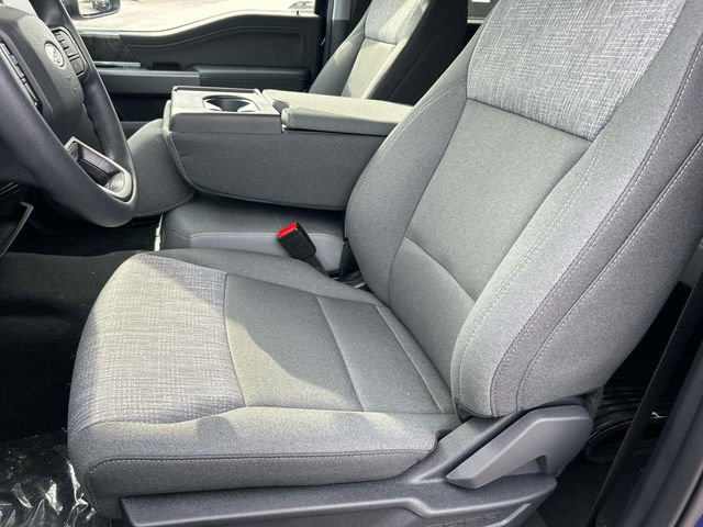 New 2026 Ford F250 XLT w/ XLT Premium Package image 25