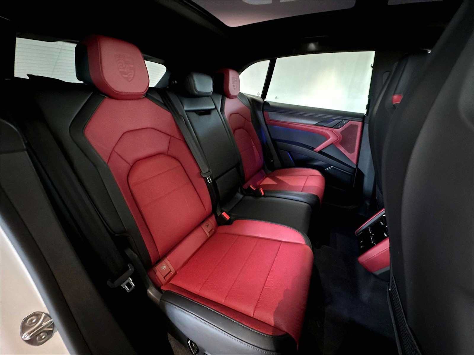 New 2026 Porsche Cayenne Electric AWD/4WD image 29