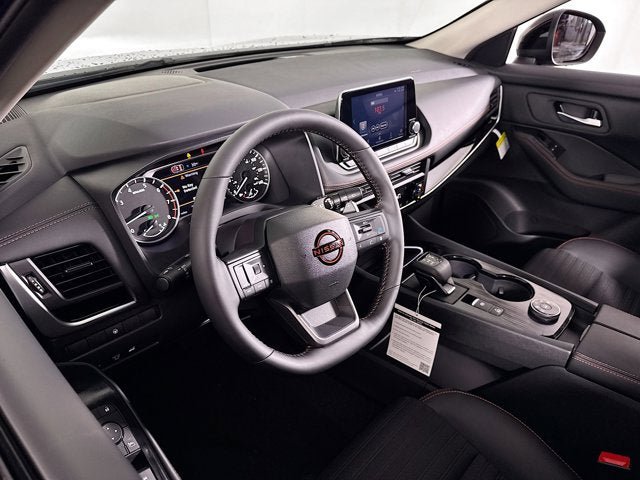 New 2026 Nissan Rogue SV AWD/4WD image 10