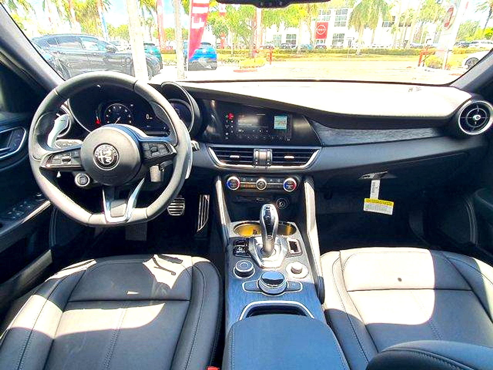 New 2024 Alfa Romeo Giulia Sprint RWD image 8