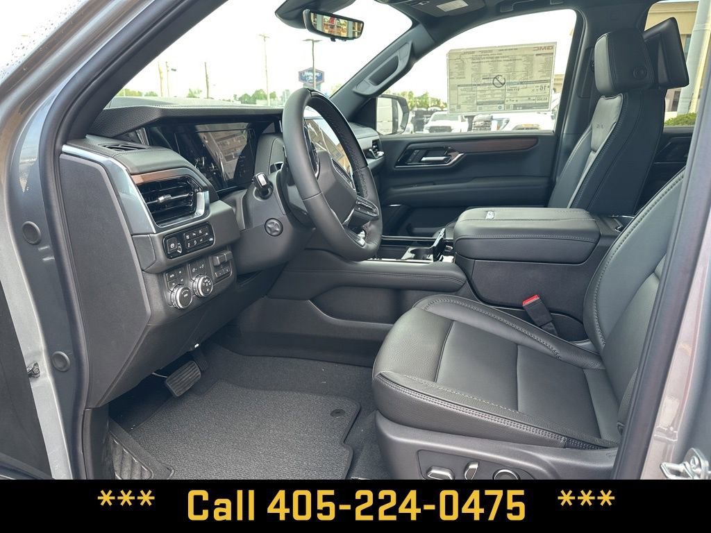 New 2026 GMC Yukon Denali w/ Denali Reserve Package AWD/4WD image 17