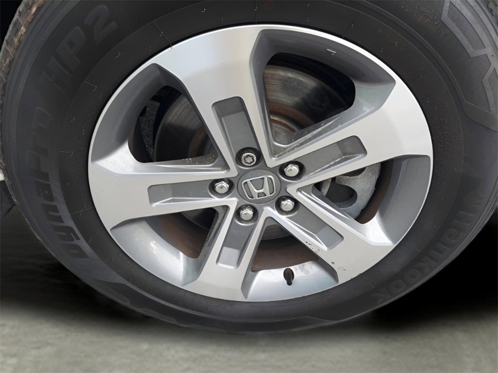 Used 2025 Honda Pilot EX-L image 13