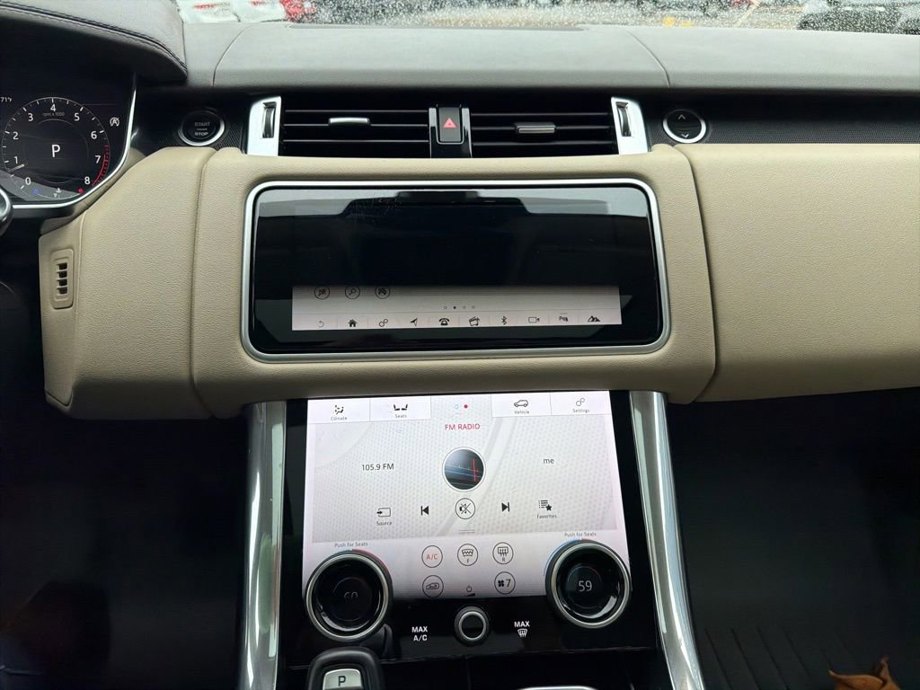 Used 2018 Land Rover Range Rover Sport HSE image 19