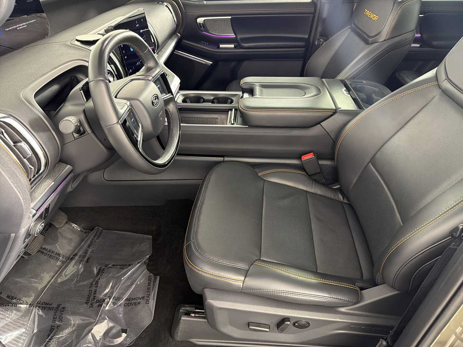 Used 2025 Ford Expedition Tremor AWD/4WD image 11