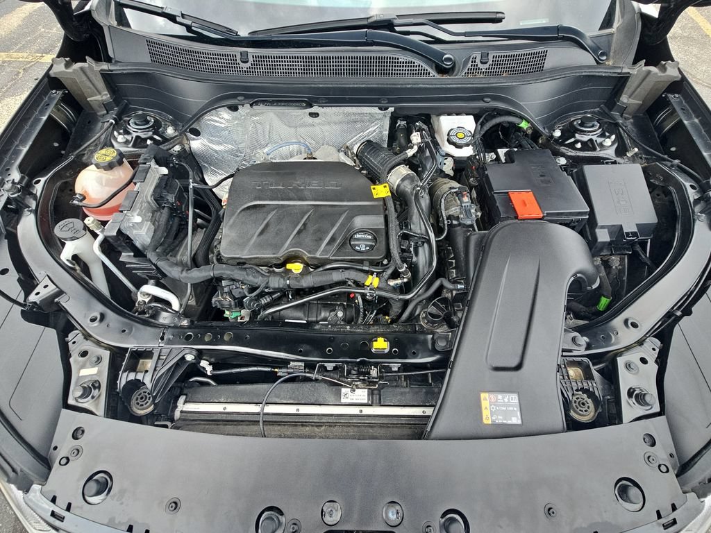 Certified 2024 Chevrolet Trax RS FWD image 34