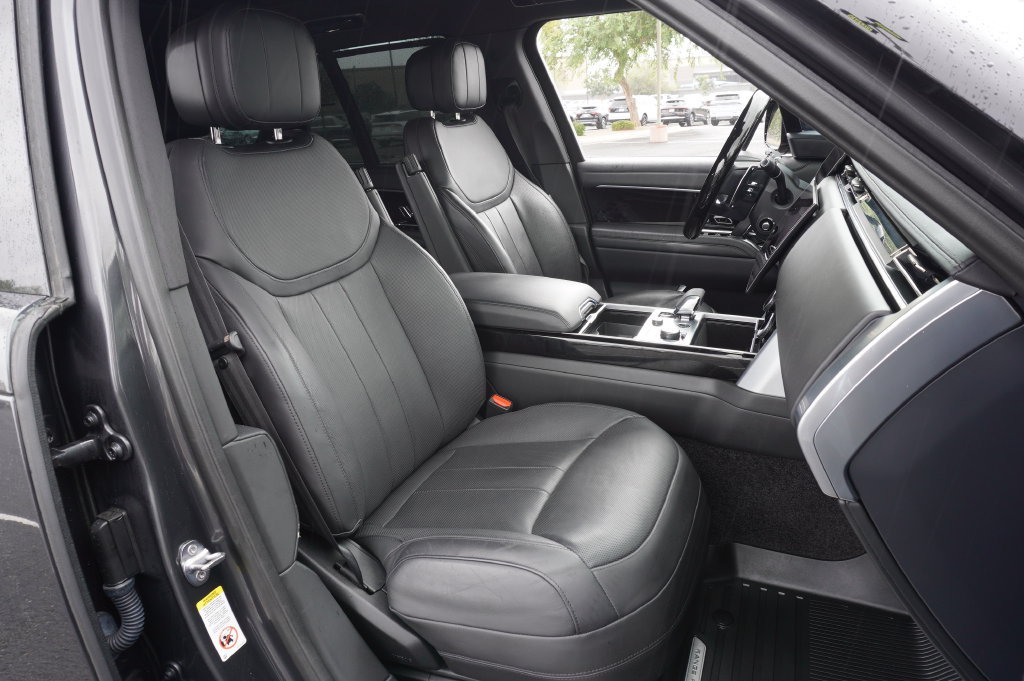 Used 2023 Land Rover Range Rover SE AWD/4WD image 13