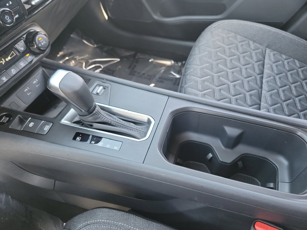 New 2026 Nissan Kicks SV w/ Charging Package FWD image 10