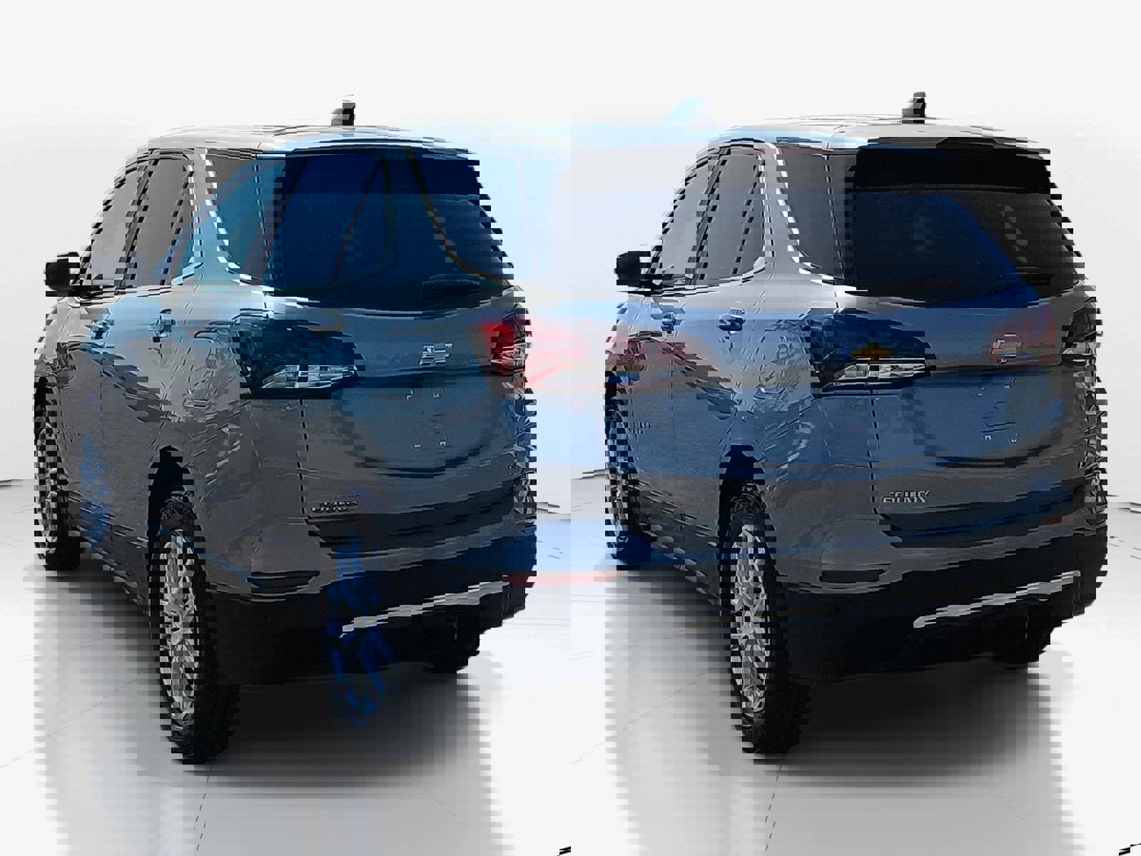 Used 2023 Chevrolet Equinox LT image 5