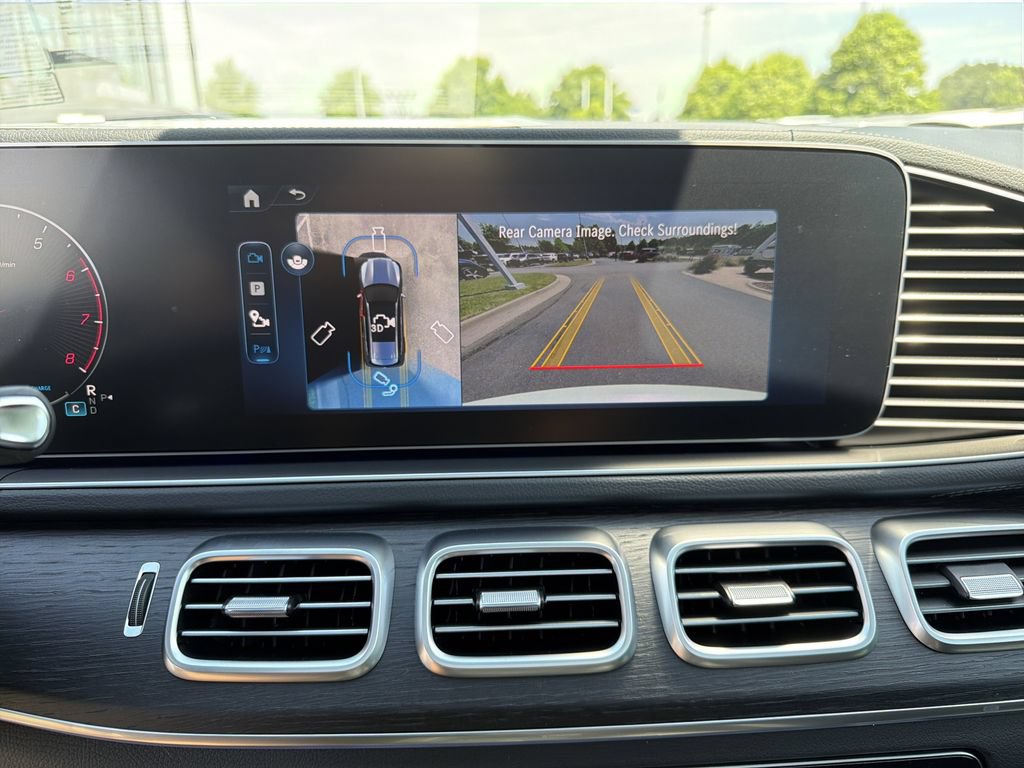 New 2026 Mercedes-Benz GLS 450 4MATIC image 29