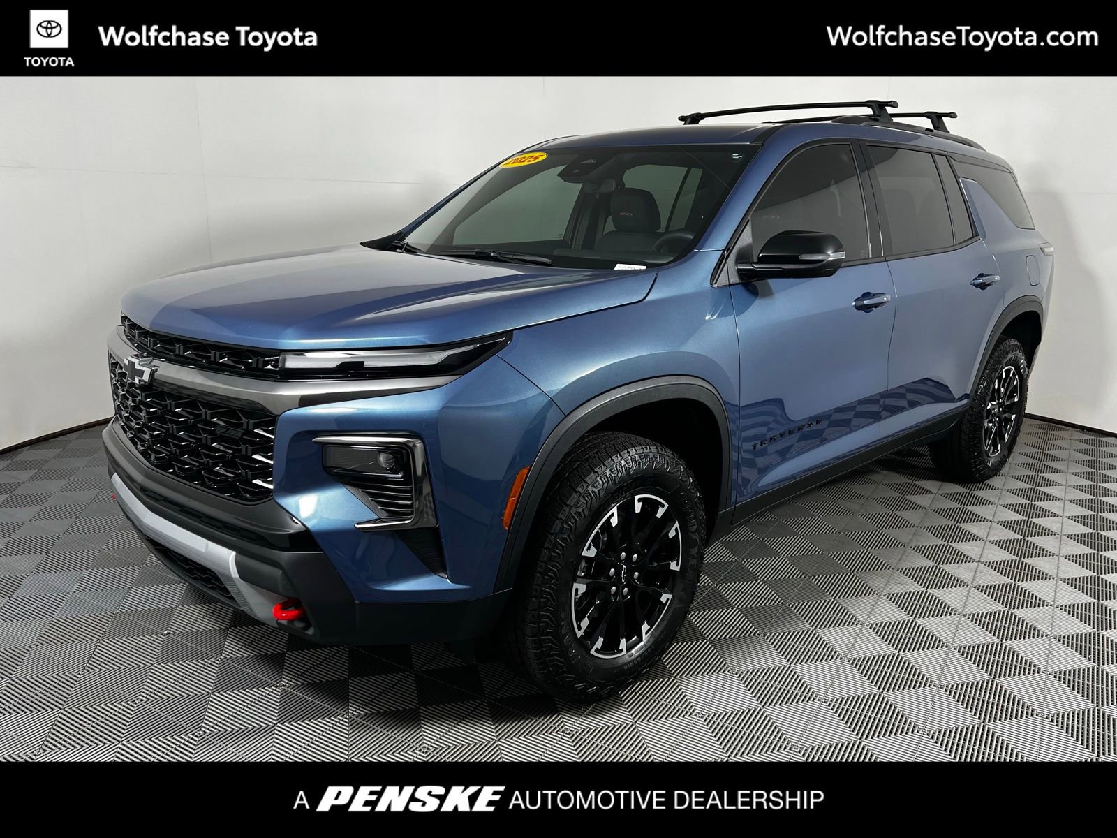 Used 2025 Chevrolet Traverse Z71