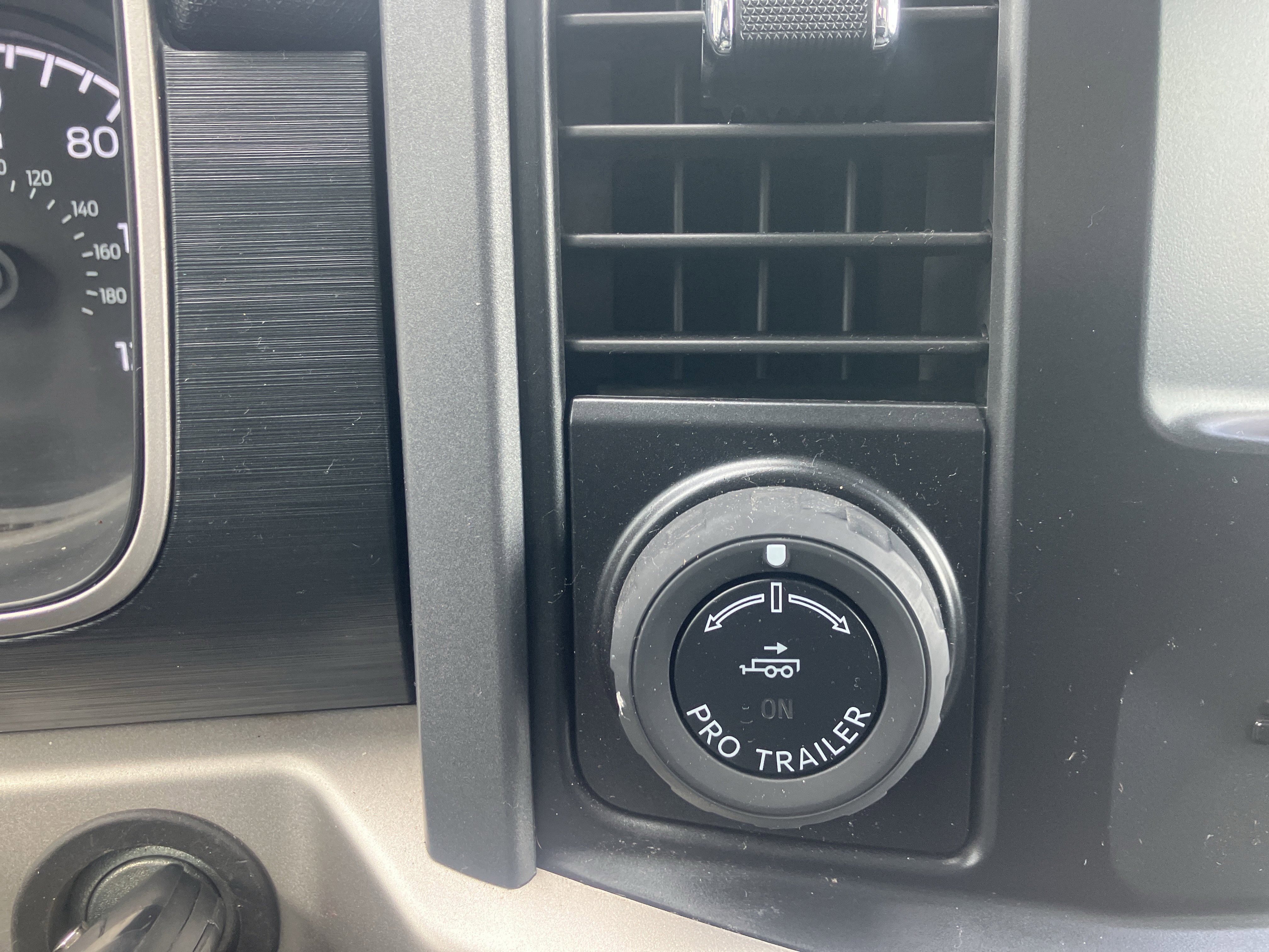 Certified 2021 Ford F150 XLT w/ Trailer Tow Package image 26