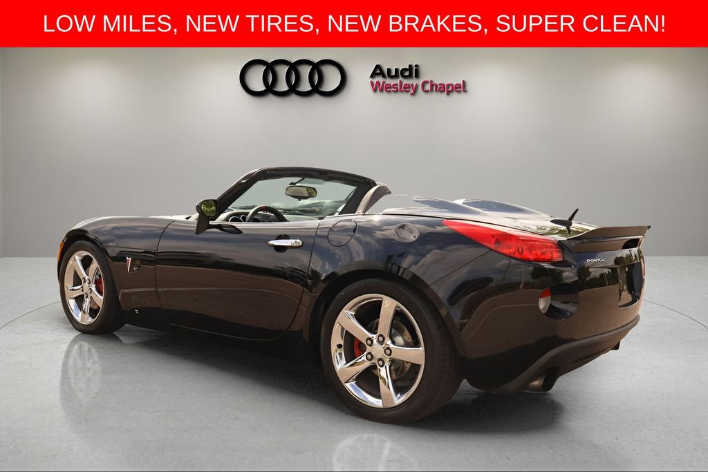Used 2007 Pontiac Solstice GXP w/ Premium Package RWD image 4