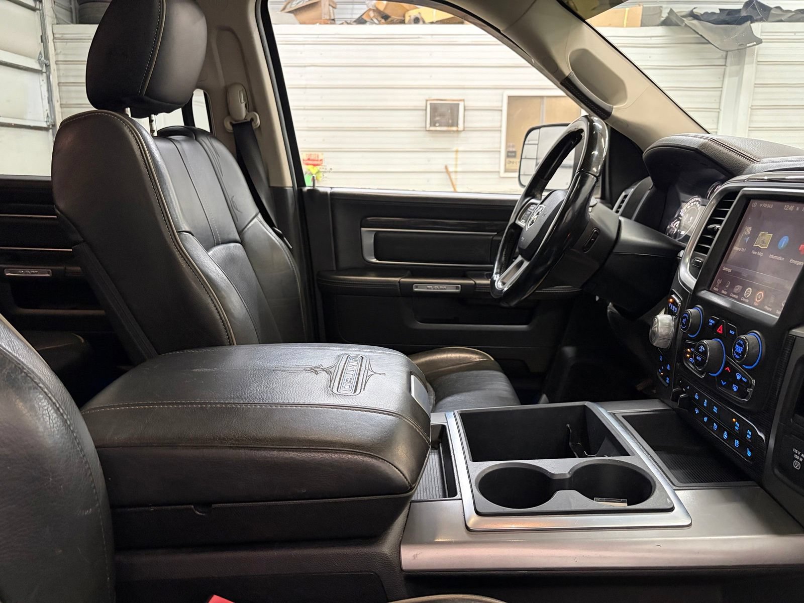 Used 2014 RAM 1500 Limited AWD/4WD image 28
