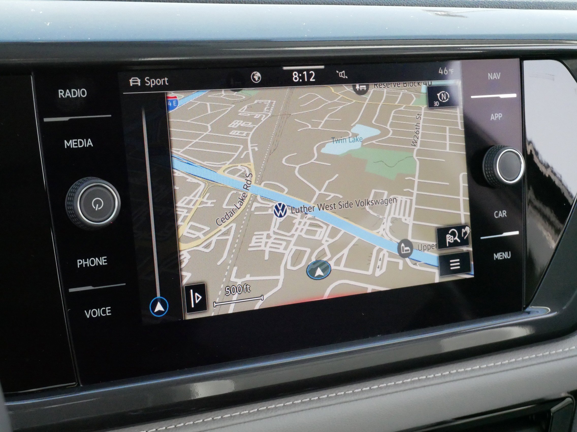 Certified 2024 Volkswagen Taos SEL image 32