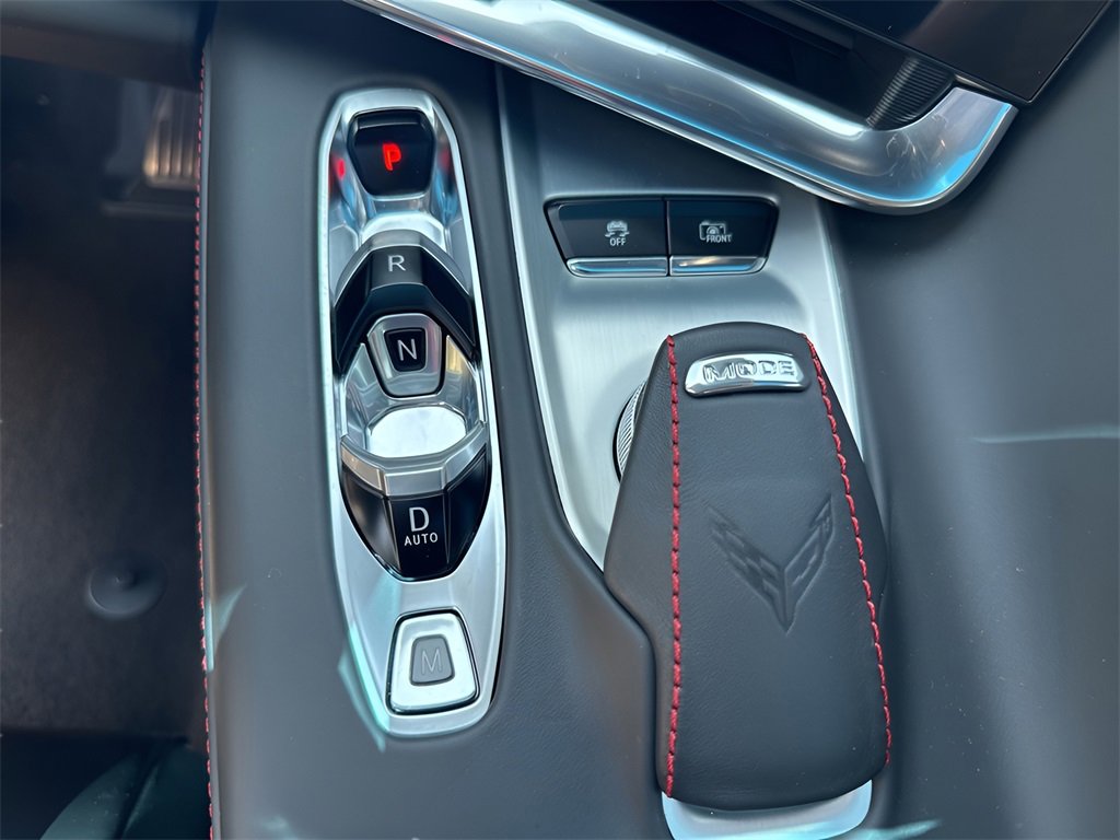 Used 2020 Chevrolet Corvette Stingray Premium Cpe w/ 3LT Preferred Equipment Group image 19