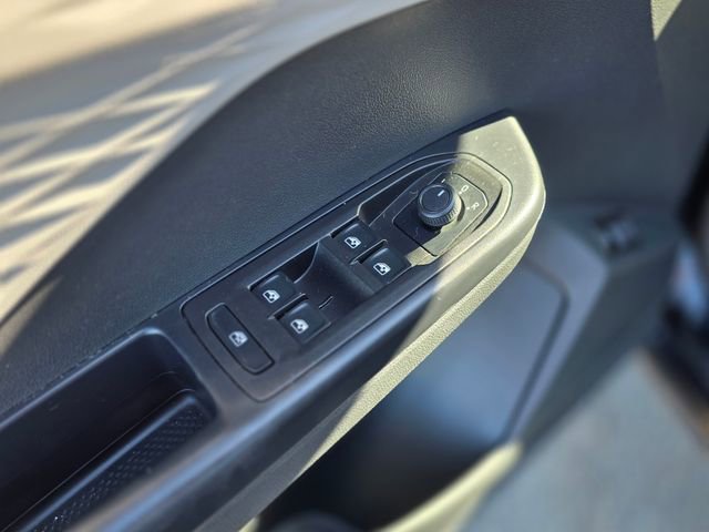 Used 2024 Volkswagen Taos S image 23