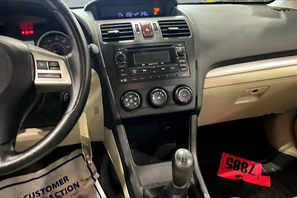 Used 2014 Subaru Crosstrek 2.0i Premium AWD/4WD image 9