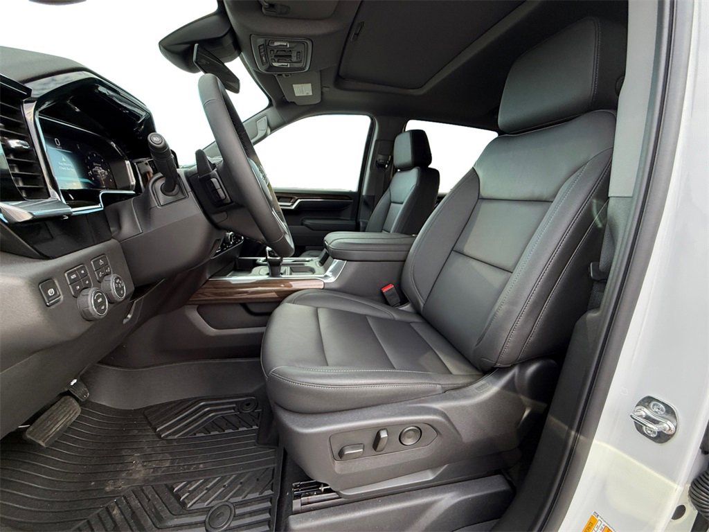 New 2026 Chevrolet Silverado 1500 LT Trail Boss w/ Convenience Package II image 9