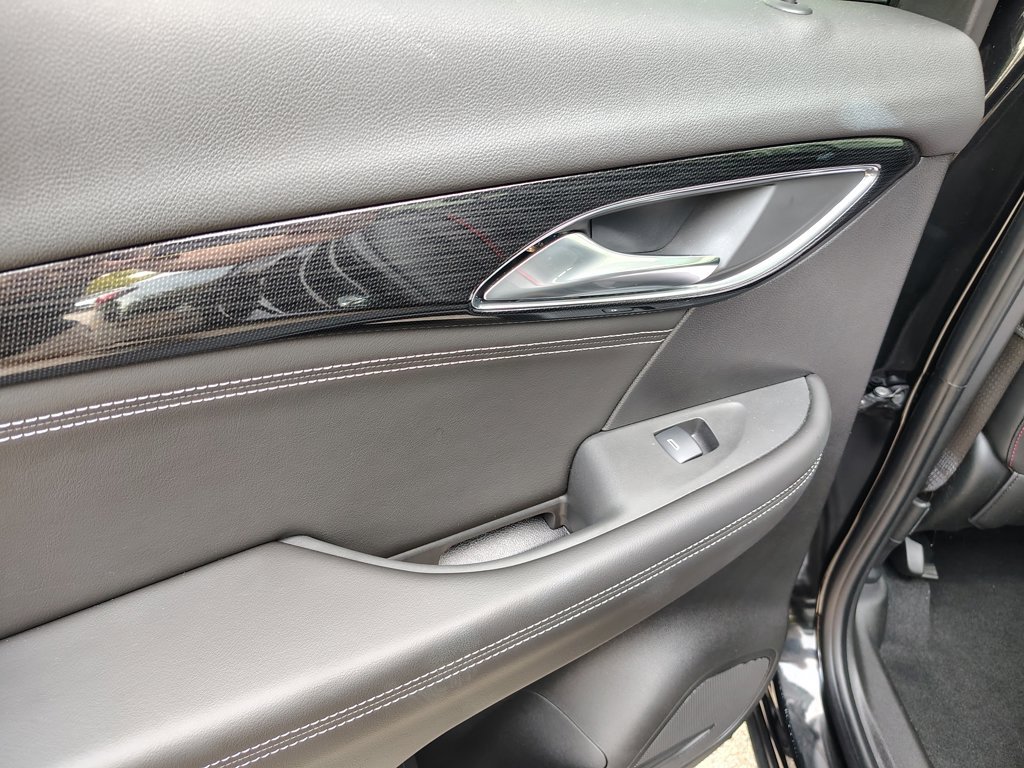 Certified 2023 Buick Envision Essence w/ Technology Package I AWD/4WD image 32
