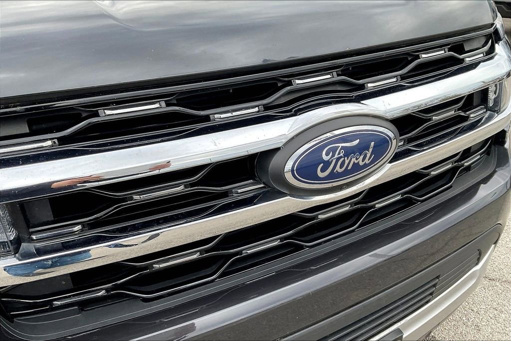 Used 2024 Ford Expedition Limited image 31
