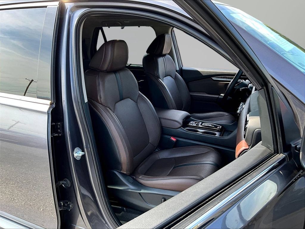 Used 2023 Honda Pilot Elite image 34