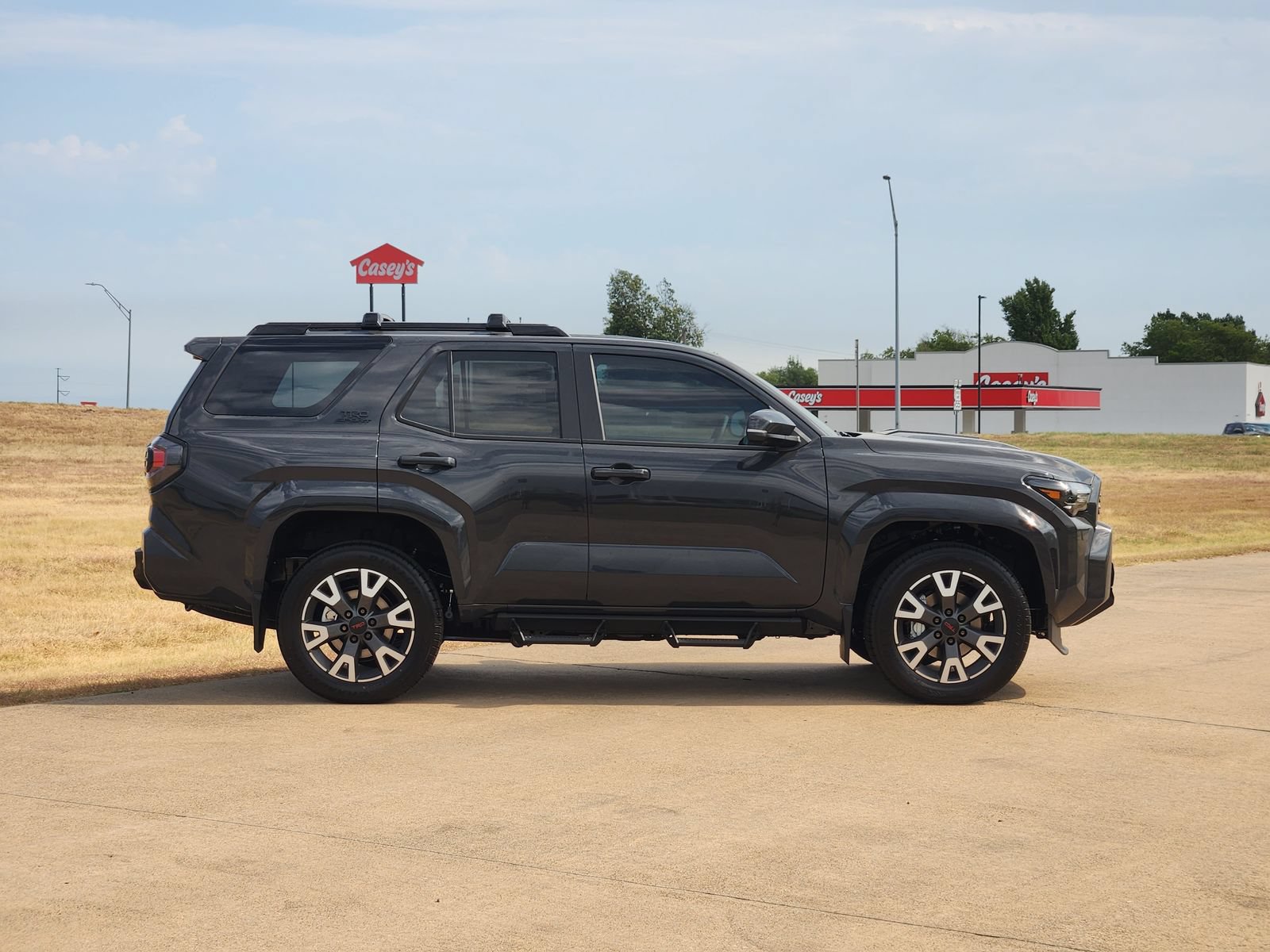 New 2026 Toyota 4Runner TRD Sport Premium AWD/4WD image 7