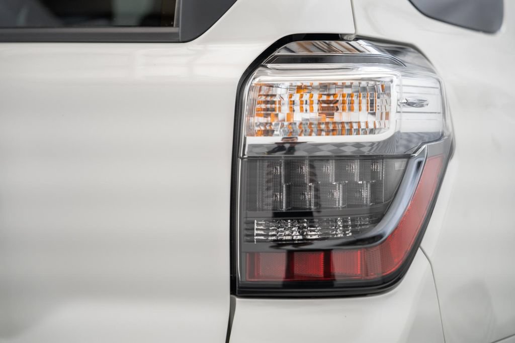 Certified 2023 Toyota 4Runner Limited AWD/4WD image 9
