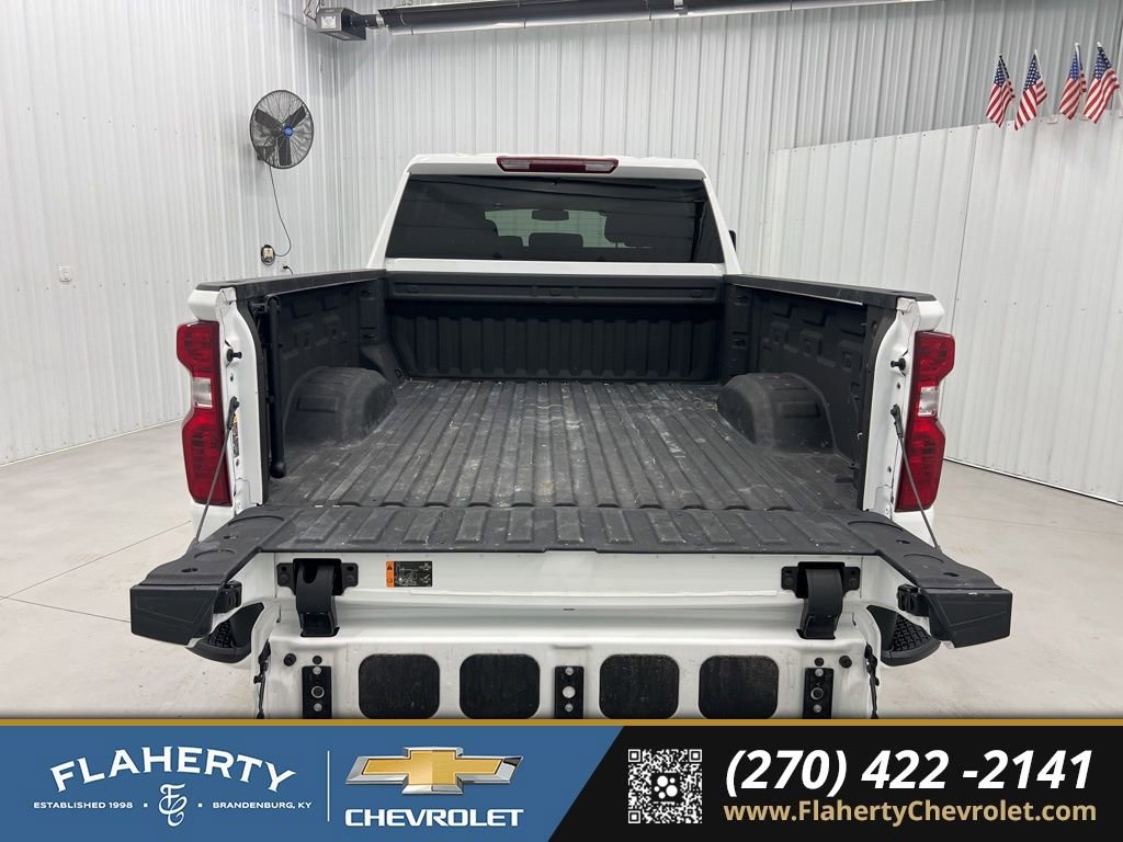 Used 2024 Chevrolet Silverado 2500 Custom w/ Custom Value Package image 22