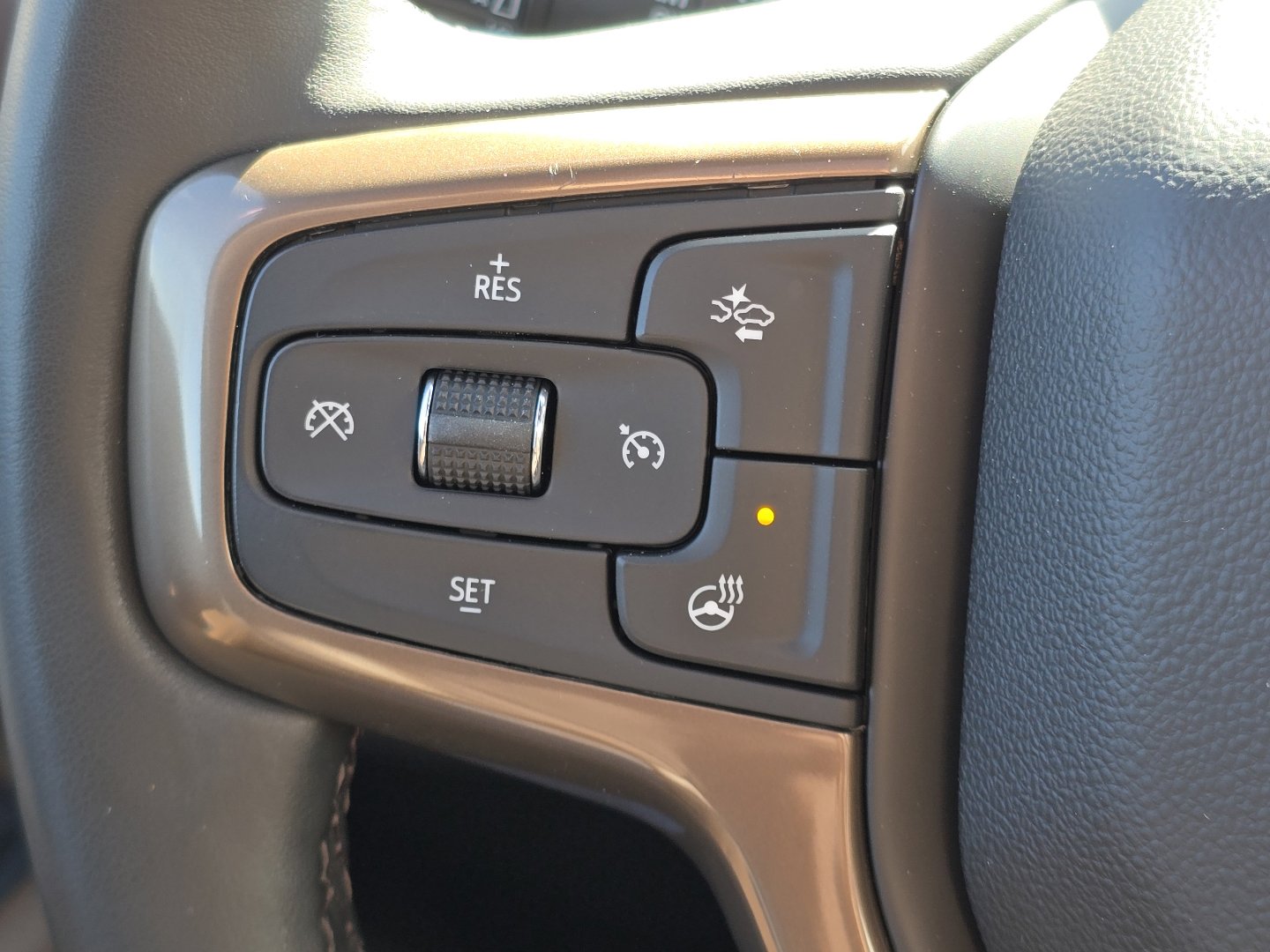 Used 2023 Chevrolet Tahoe High Country AWD/4WD image 20