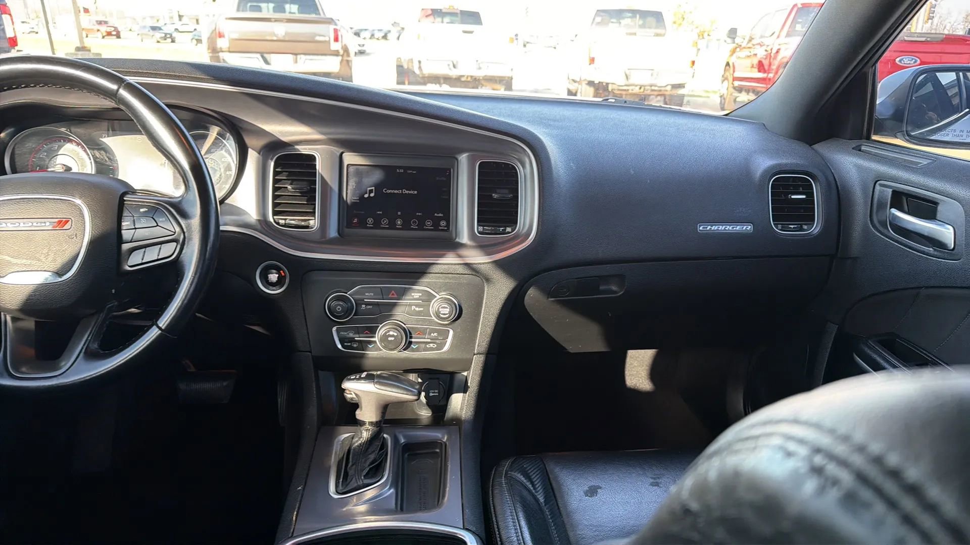 Used 2020 Dodge Charger SXT image 43