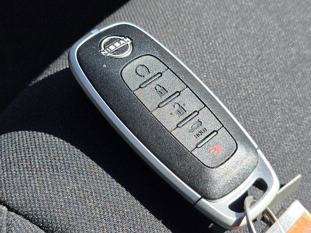 Used 2024 Nissan Sentra SR w/ Trunk Package image 38