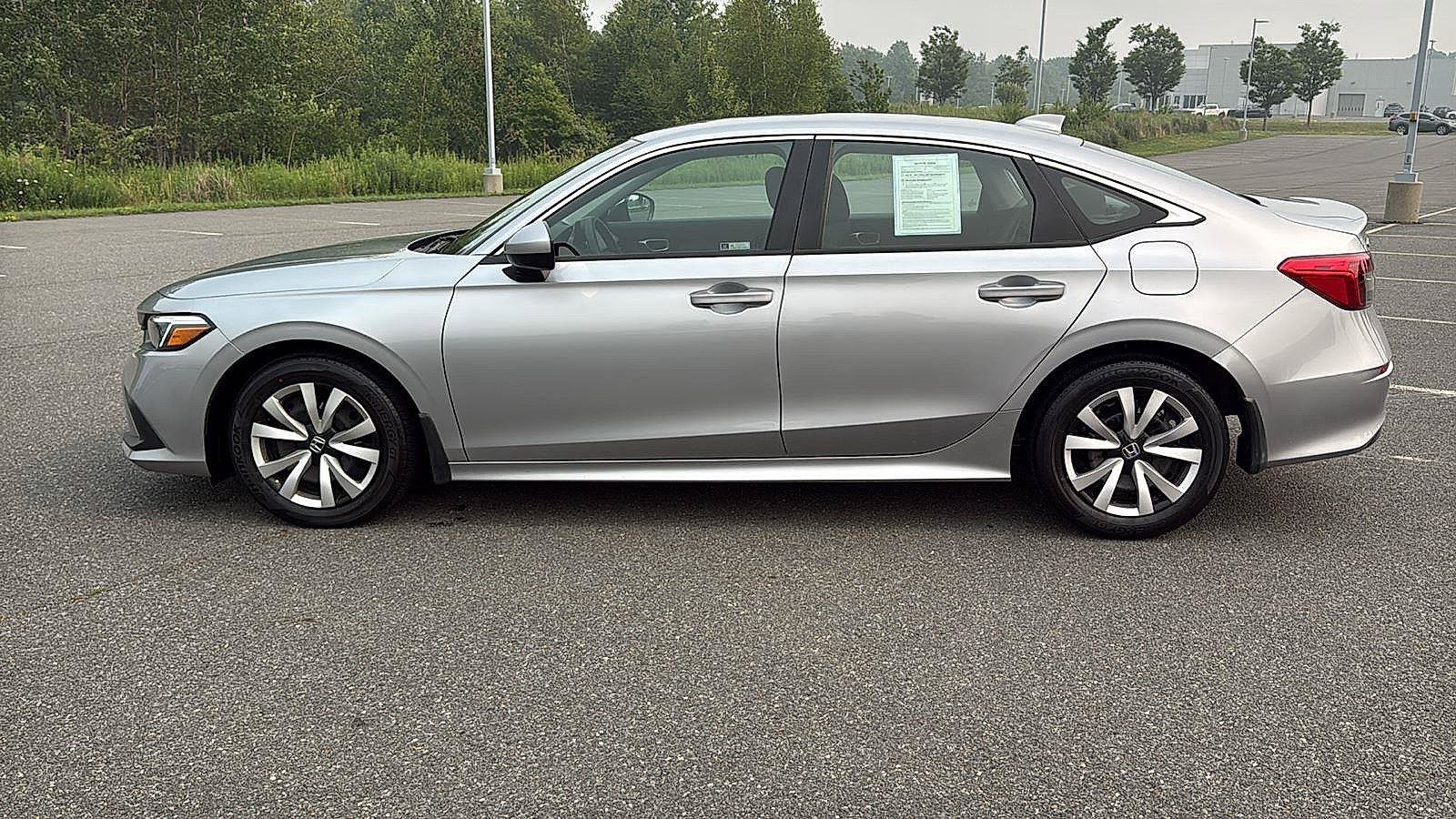 Used 2023 Honda Civic LX image 12