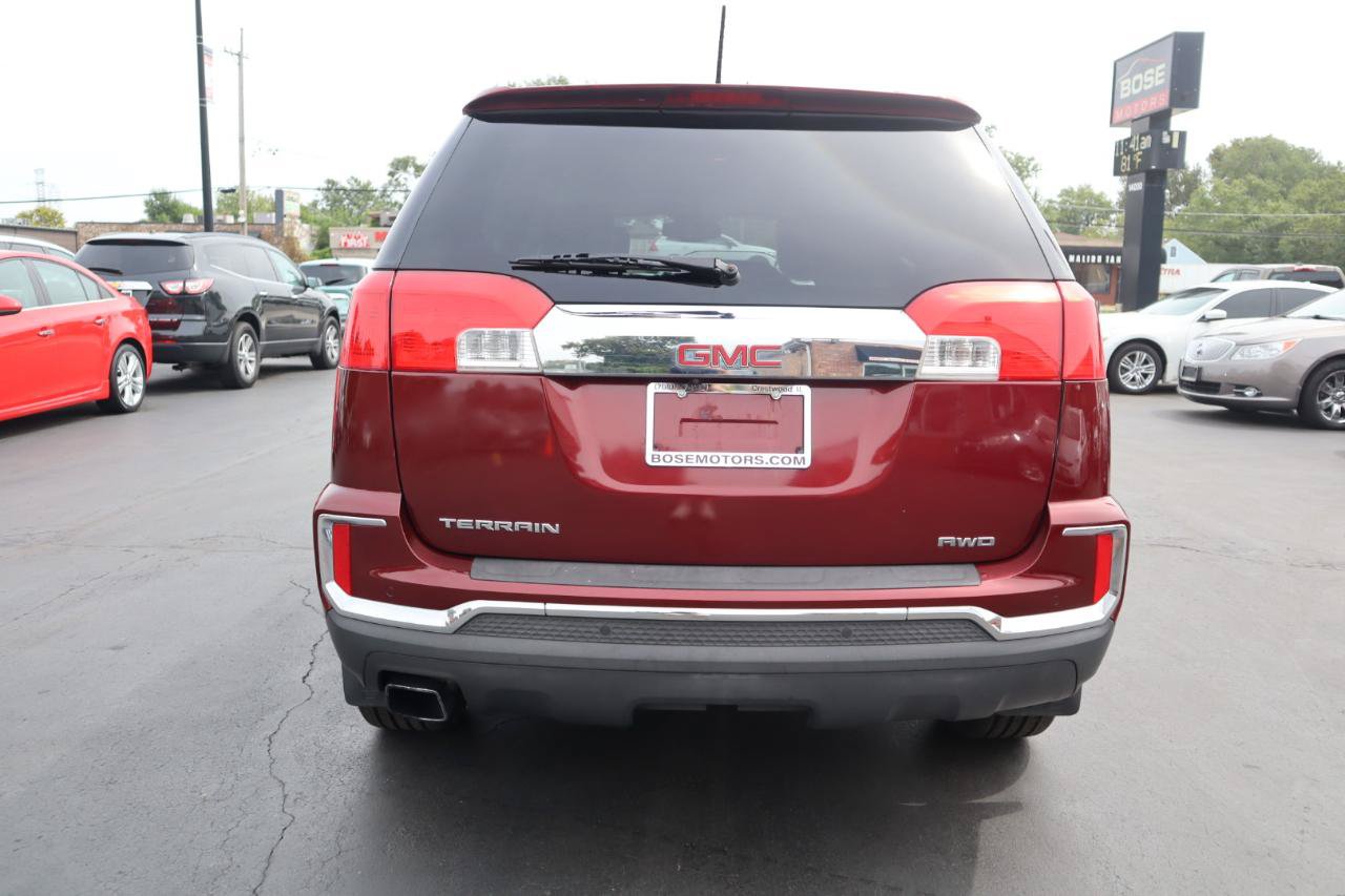 Used 2016 GMC Terrain SLT w/ Driver Alert Package I AWD/4WD image 4