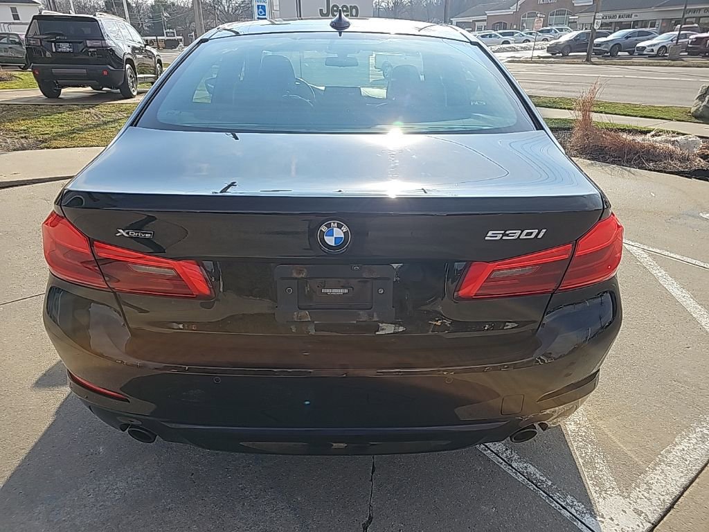 Used 2018 BMW 530i xDrive w/ Premium Package image 16
