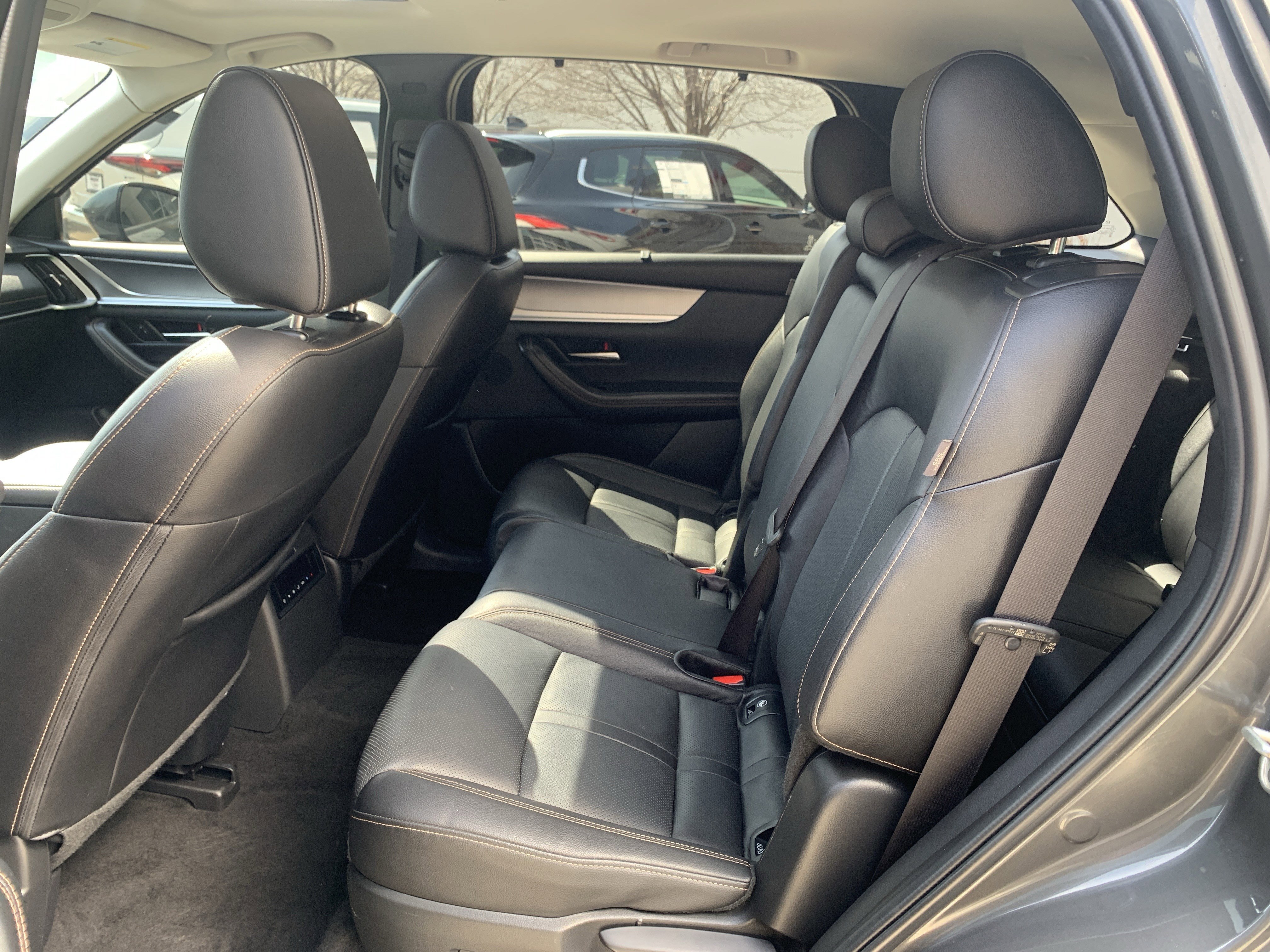 Used 2024 MAZDA CX-90 3.3 Turbo w/ Preferred Plus image 29