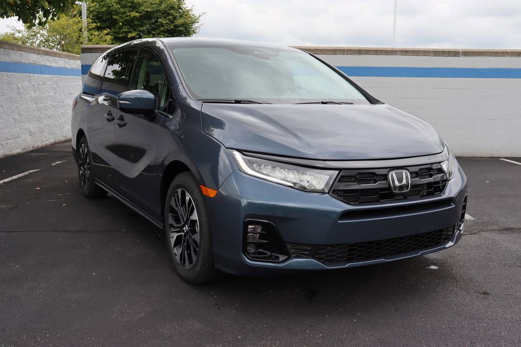 Certified 2026 Honda Odyssey Elite image 7