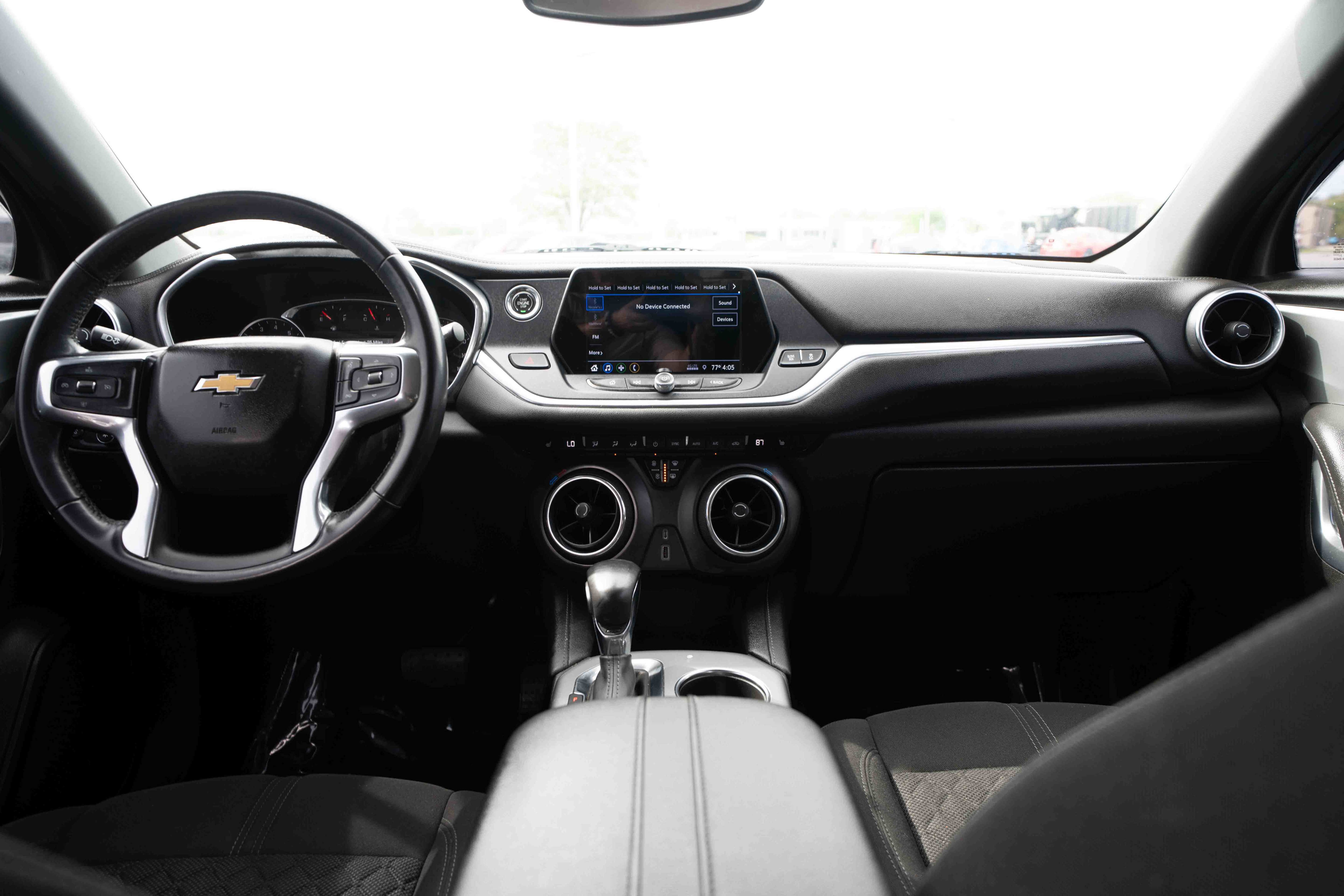 Used 2019 Chevrolet Blazer LT FWD image 20