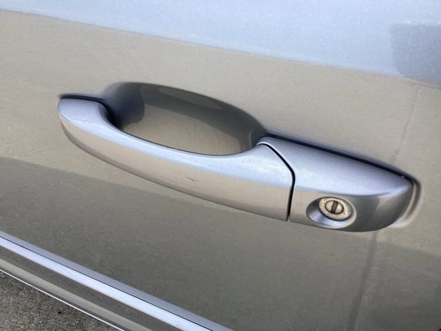 Used 2013 Dodge Grand Caravan SXT image 14