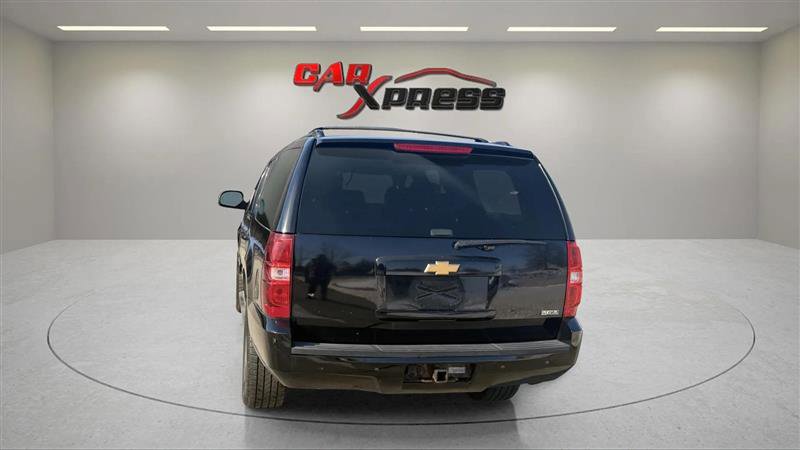 Used 2012 Chevrolet Suburban LT w/ Luxury Package image 13